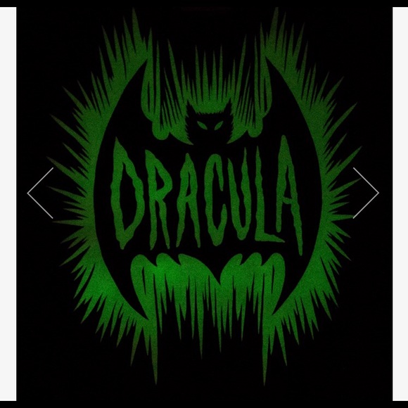 Medium Dracula Top by Vixen - Picture 4 of 5